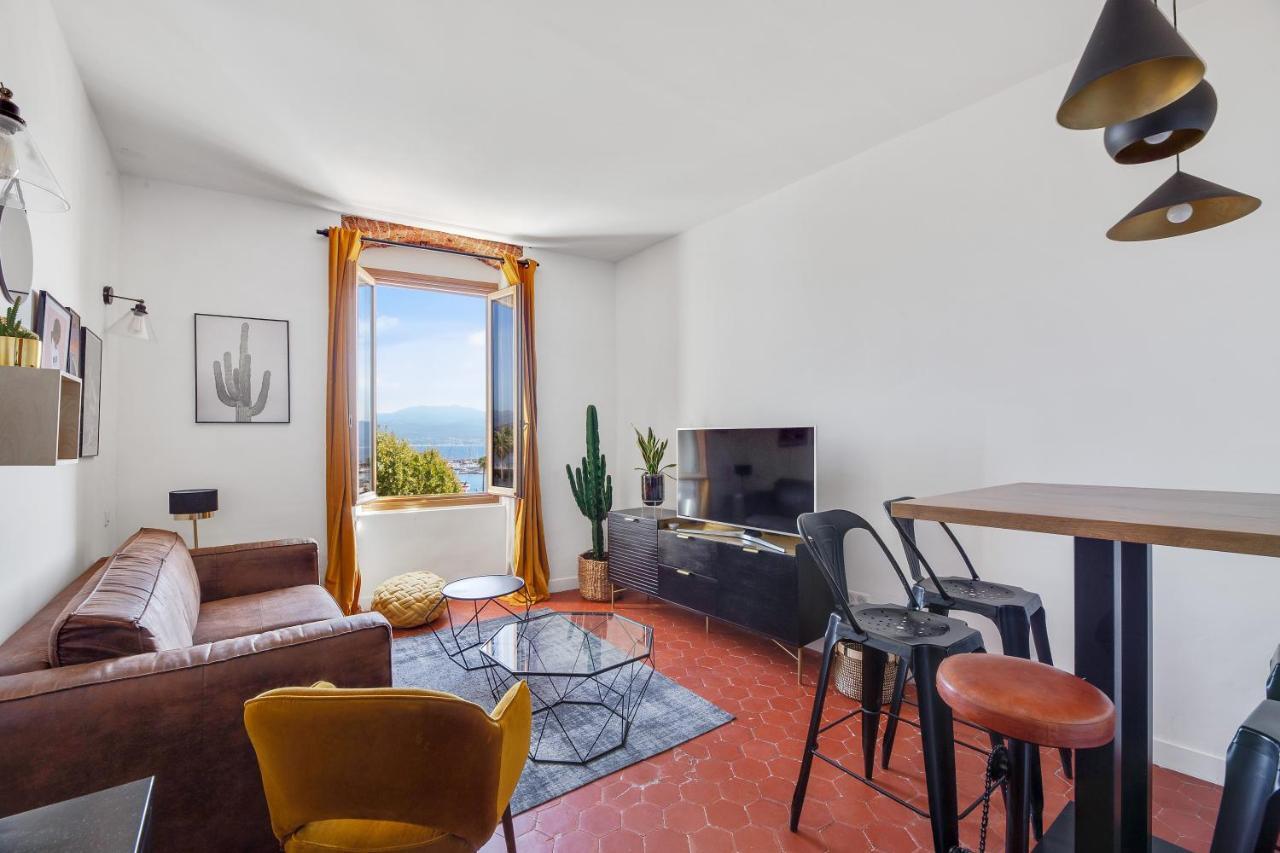 Charmant T2 Atypique De 50M2 En Plein Coeur D'Ajaccio Apartman Ajaccio  Kültér fotó